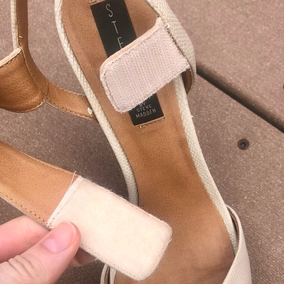 Steve Madden Cream Stiletto Sandal 9 - Picture 6 of 12